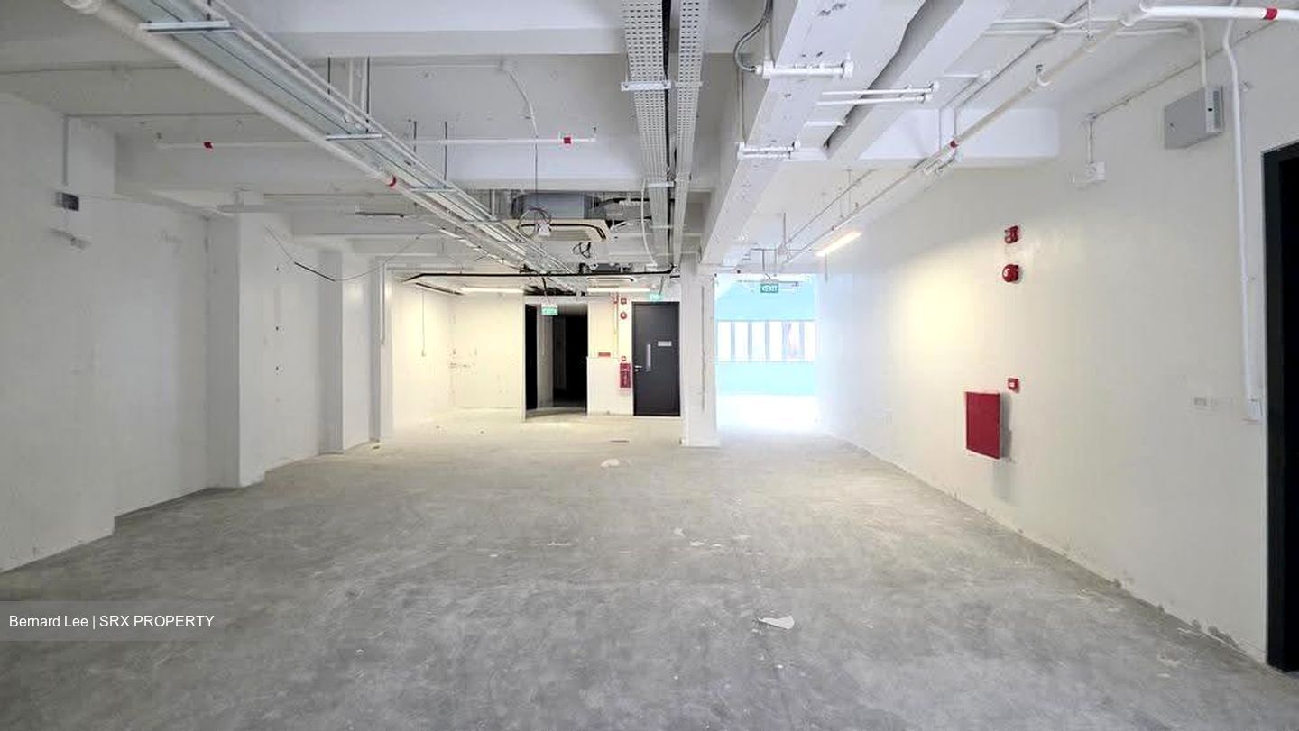 Hongkong Street (D1), Office #630136571